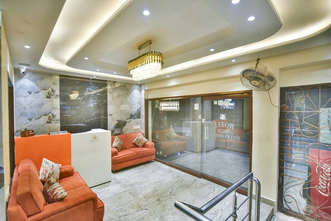 Hotel Singh International — photo