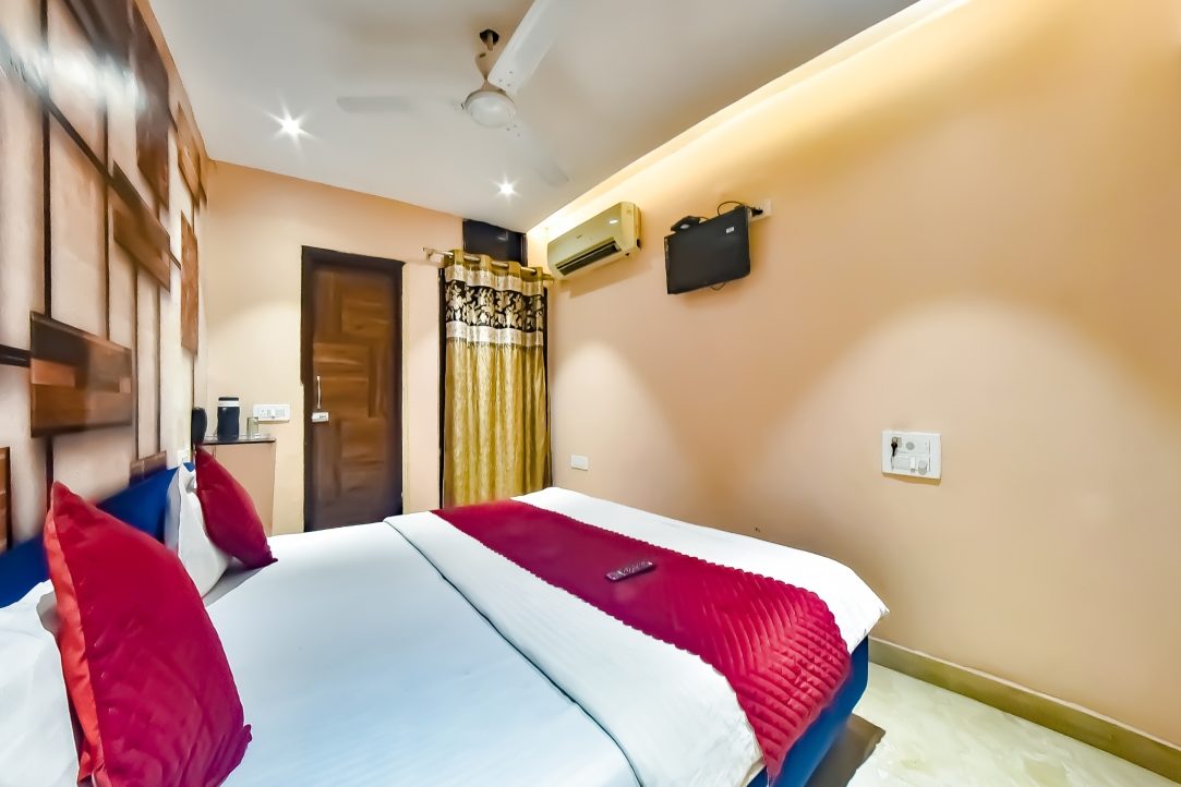 Hotel Singh International — photo